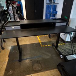 Standup electric desk