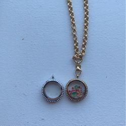 Origami Owl Neckles Lockets And Chain