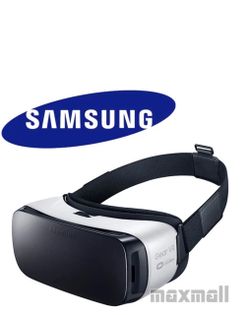 Samsung Gear VR Oculus Headset with Samsung Galaxy S7 Edge phone