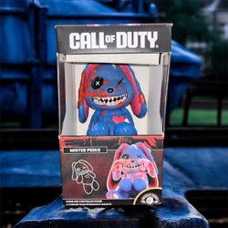 Call of Duty Mister Peeks Cable Guys Holder