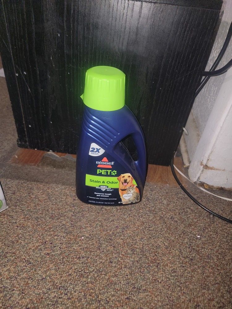 2X MORE ACTIVE INGREDIENTS Bissell PET Stain & Odor