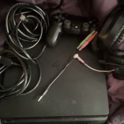 PS4 With Mic And WiFi Cable 
