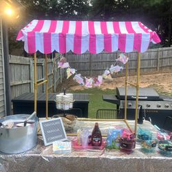 ICE CREAM POPCORN STAND/TABLE TOP HUT