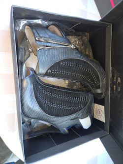 Women  shoes  brand new