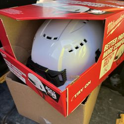 Milwaukee Hard Hat Never Worn