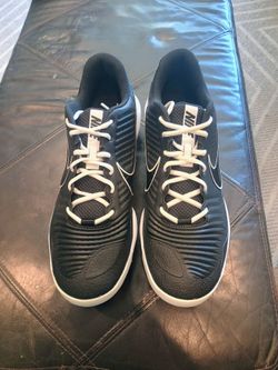 Nike Men's Baseball cleats. Brand new. Size 13