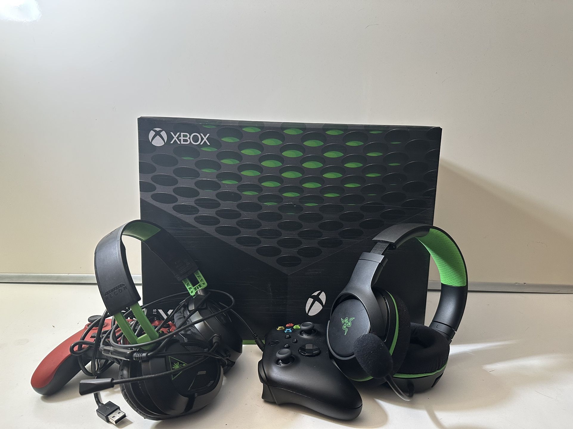 NEW XBOX SERIES X 1TB *with Warranty*