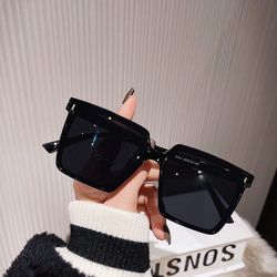 Black sunglasses Korean version fashionable men’s anti-UV street sunglasses women‘s round long face summer sun protection eyes