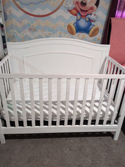 Baby crib