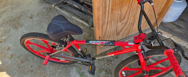 Mongoose bike 26"