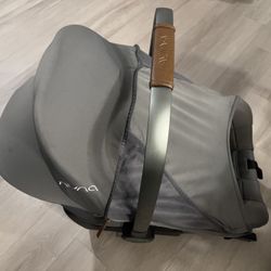 Nuna Pipa car seat and base