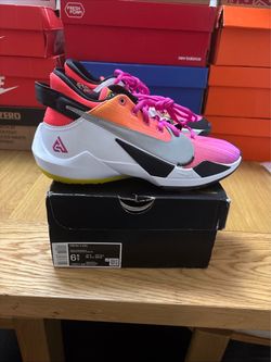 Nike Zoom Freak 2 Basketball Shoes Big Kid Size 6.5Y Fits Women’s Size 8