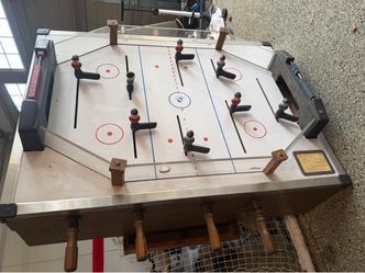 Vintage Paddle hockey table