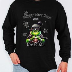 RAIDERS FOOTBALL Happy New Year Grinch Unisex Sweatshirt 2026