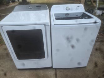 SAMSUNG WASHER AND DRYER