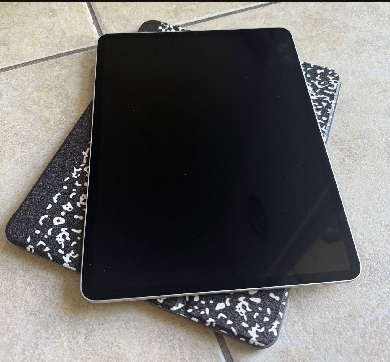 iPad Pro (12.9-inch) (4th generation) UNLOCKED 256 GB
