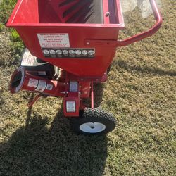 Predator 6.5hp 212cc Chipper Shredder 