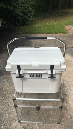 Yeti Roadie 20 Cooler-White