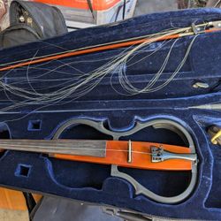 Carlo Robelli electric violin  ((Missing Battery Cover)) 