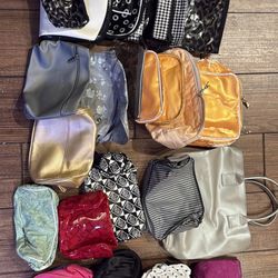 20 Cosmetic Bags