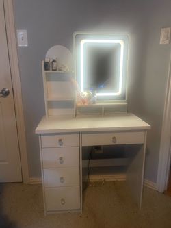 Small vanity