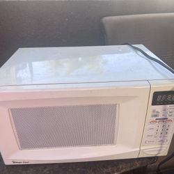 Family Size Microwave 