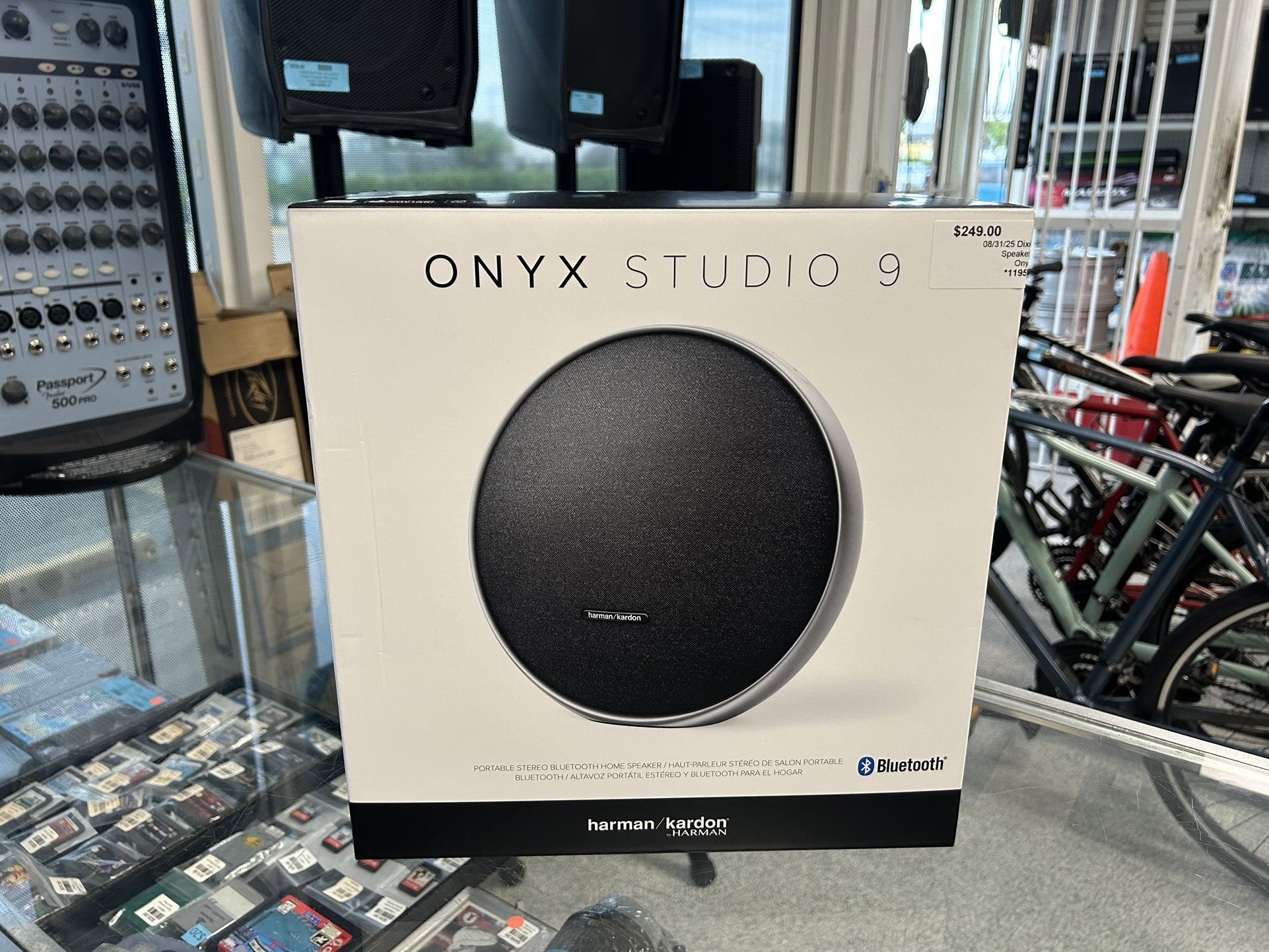 Harman Kardon Onyx Studio 9 Bluetooth Speaker ~ New In Box