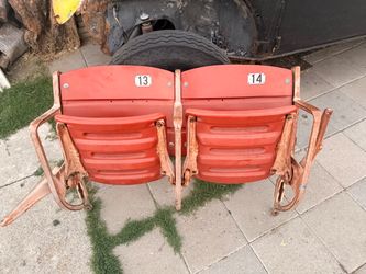 Stadium chair duo