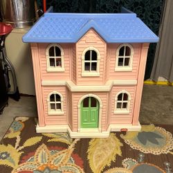 $20 Doll House