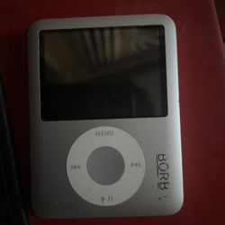iPod Mini 3rd Gen 8gbs (works)