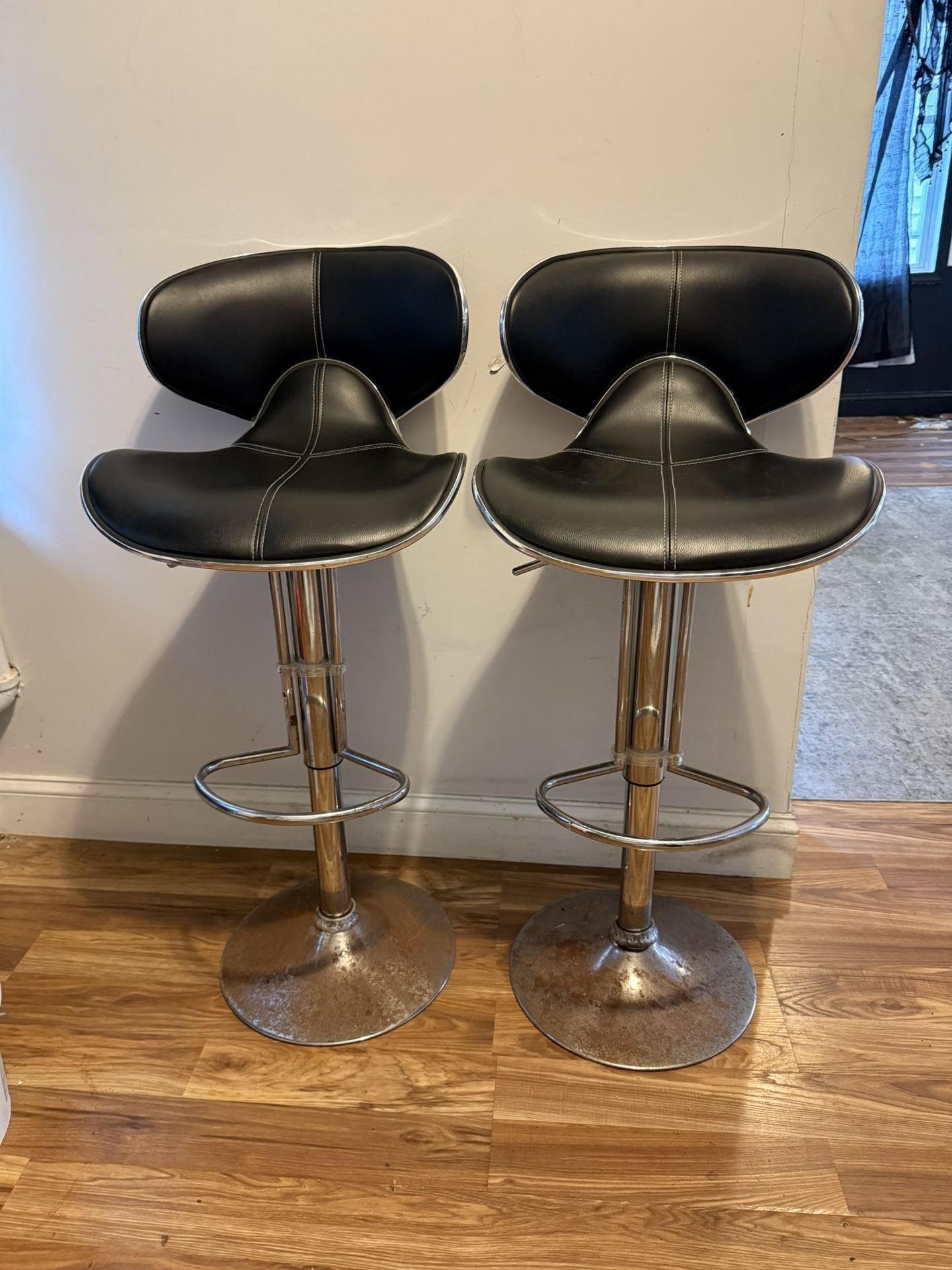 Leather Bar Stool