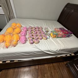 Mystery Dumplings/Squishy Toys
