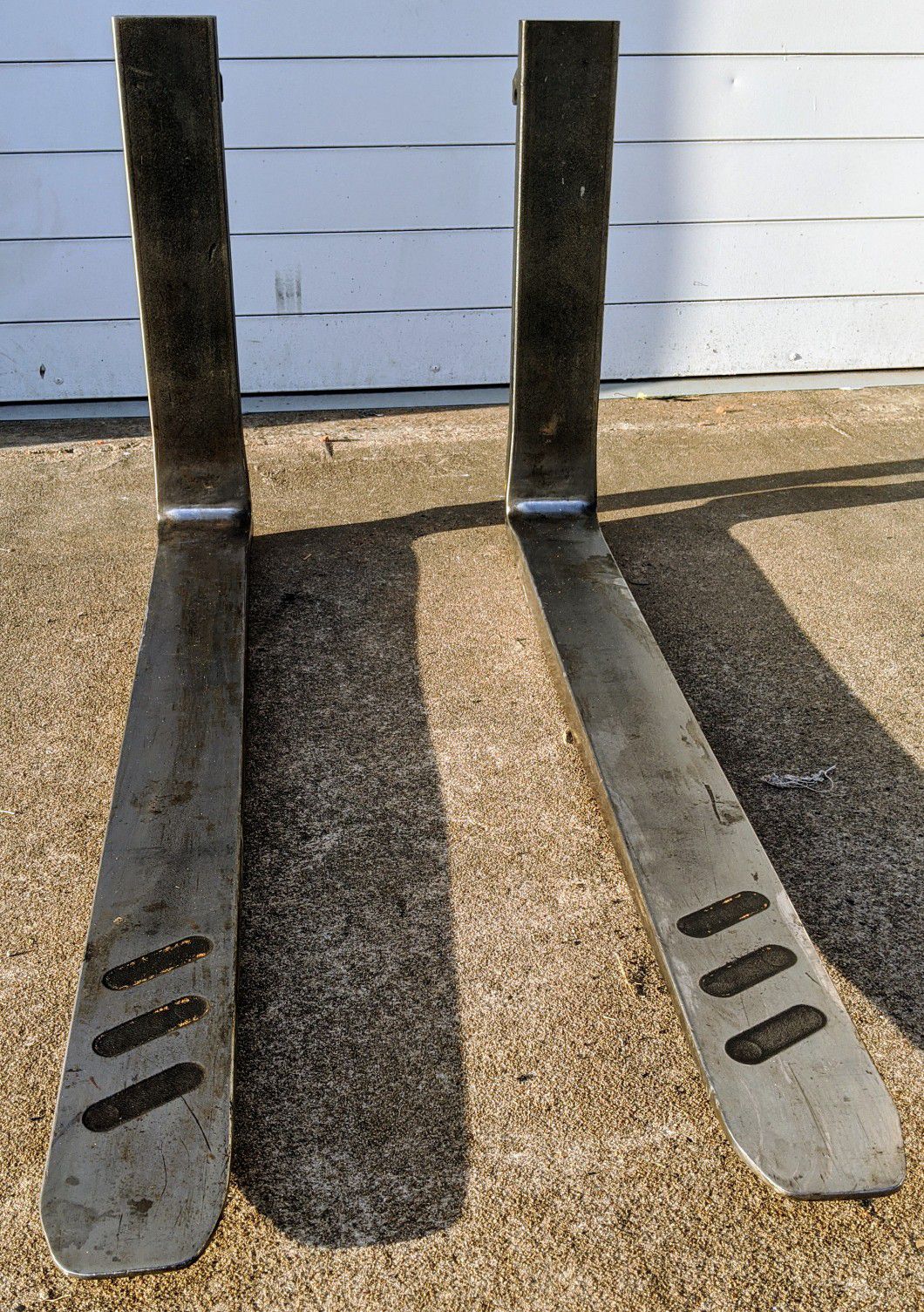 Pair of Class 2 42-inch Forklift Forks Tines Blades