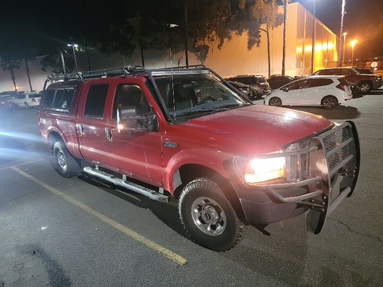 2004 Ford E-250
