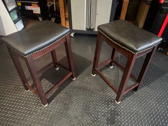 Set of 2 Black leather upholstered bar stools