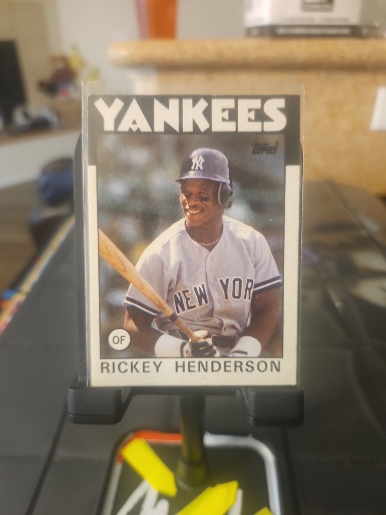 Ricky Henderson with Yankees car number 500