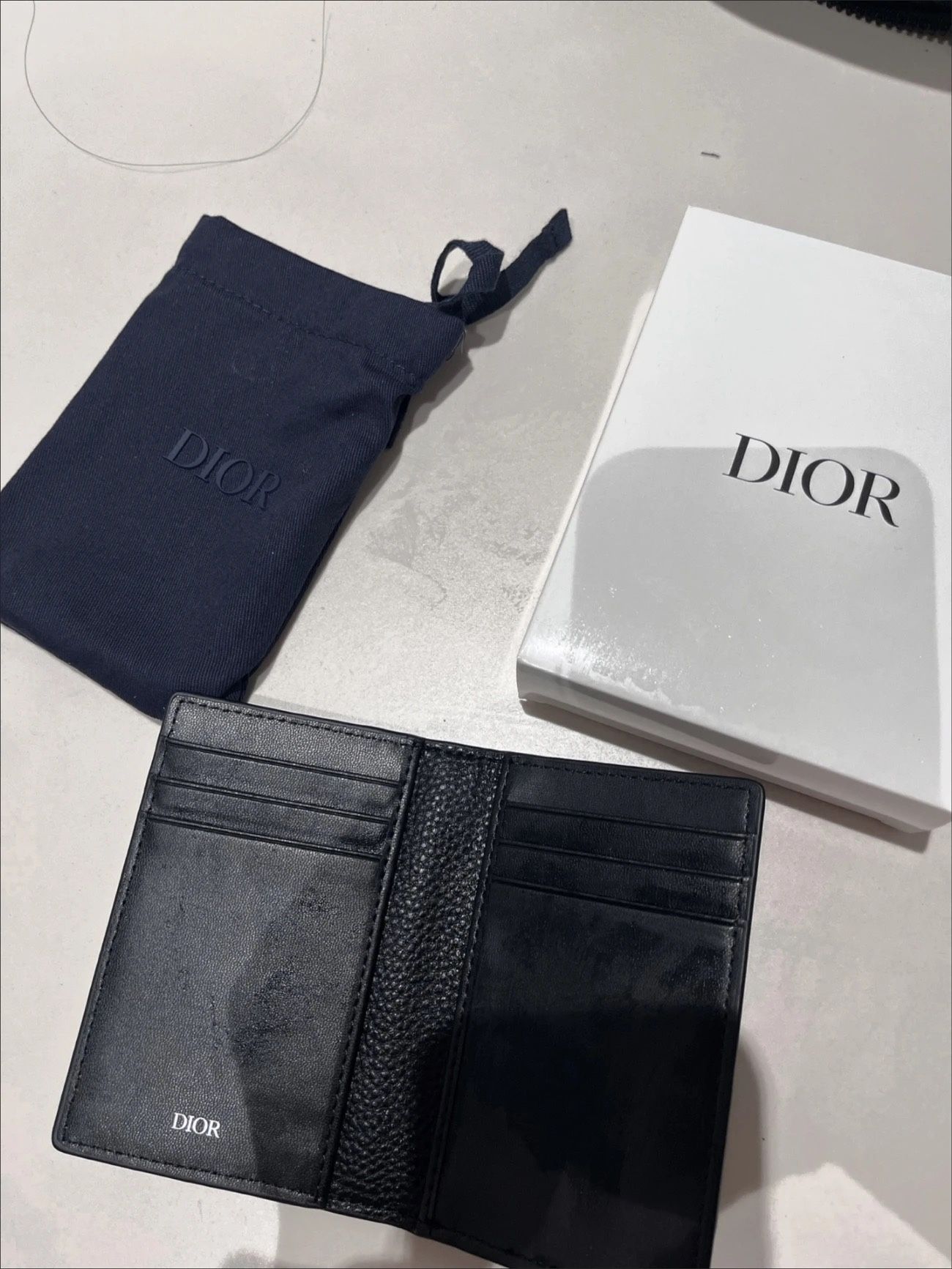 CD Icon Vertical Bifold Card Holder