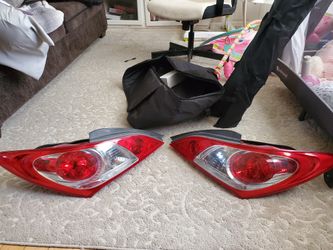 Hyundai genesis coupe oem tail lights