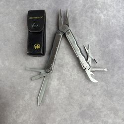Leatherman Fuse Multi-Tool 13-in-1 Stainless Steel w/ Leather Belt Sheath USA