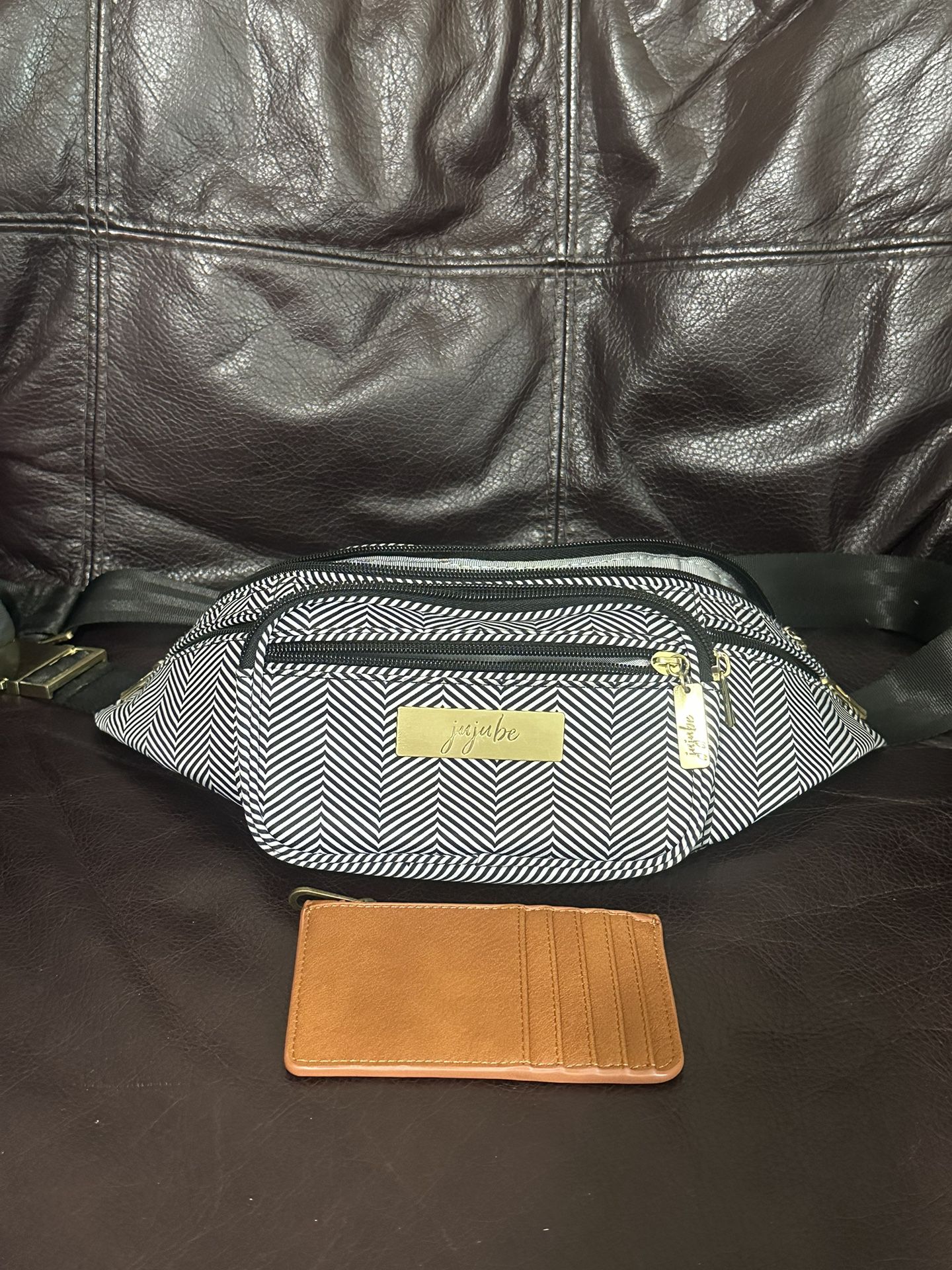 Jujube Waist Bag With Credit Card Bag 