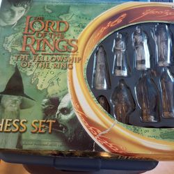 Lord Of Rings Chess Set