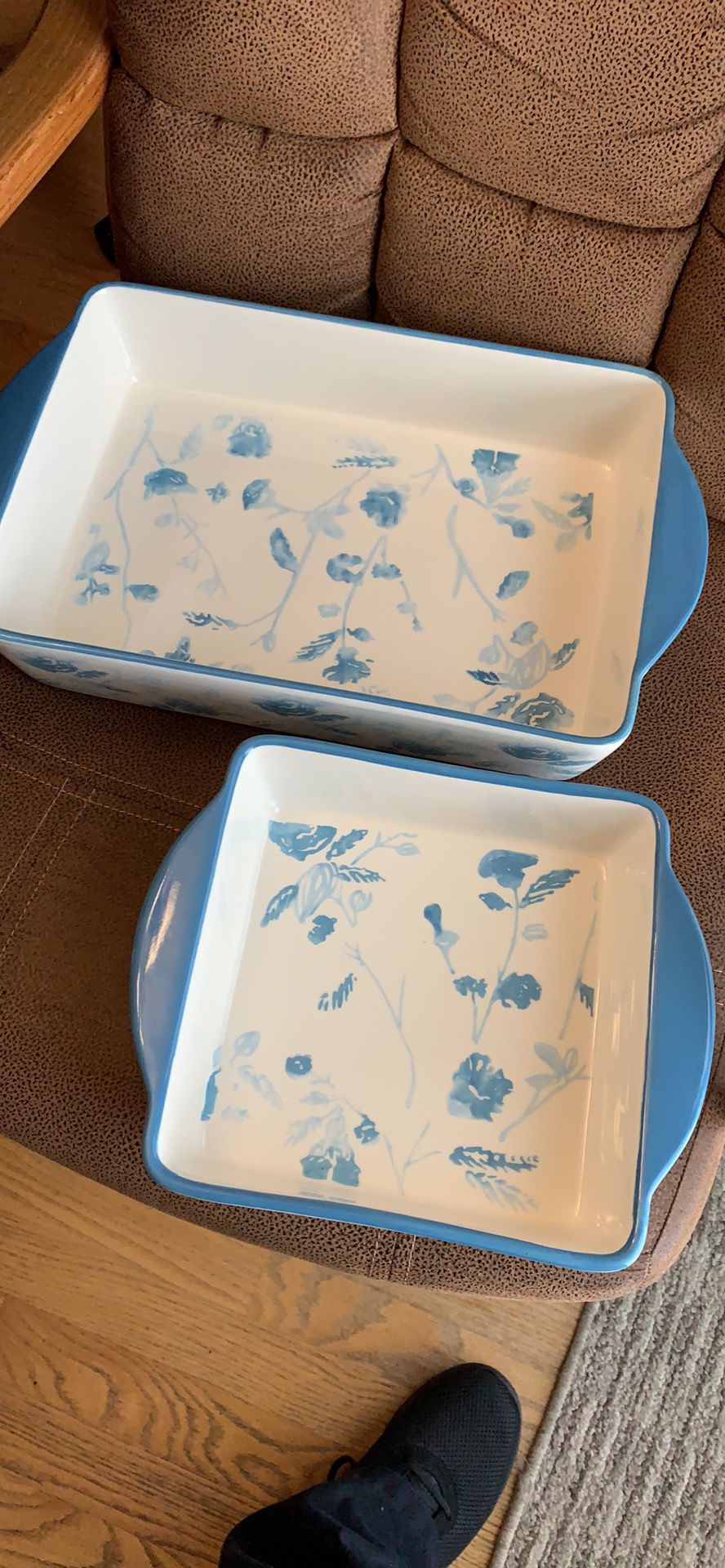 New set of 2 ceramic Bakeware dishes