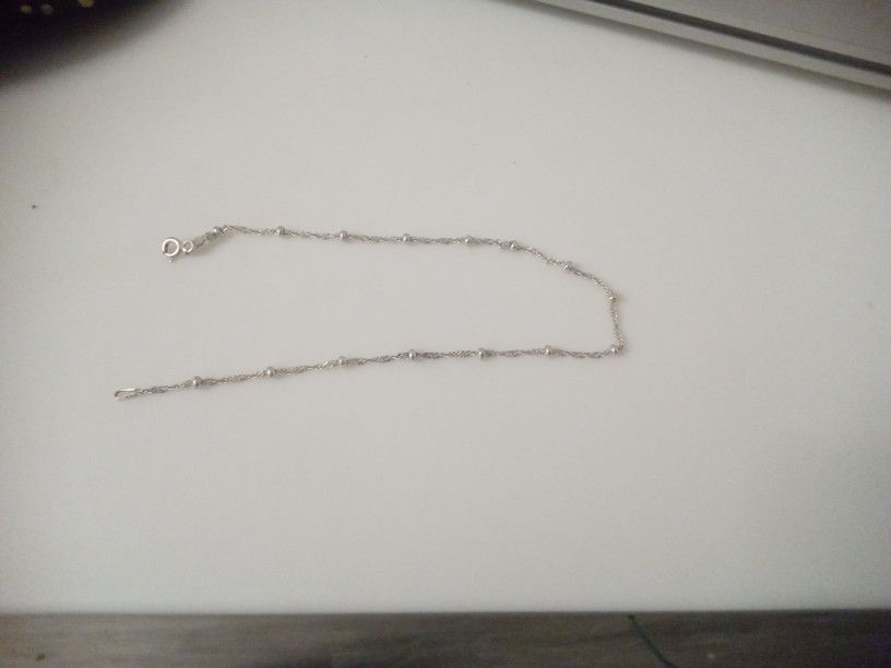 Anklet