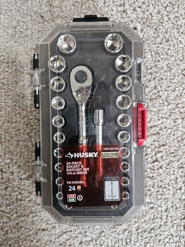 Socket And Ratchet Set 1/4 Drive