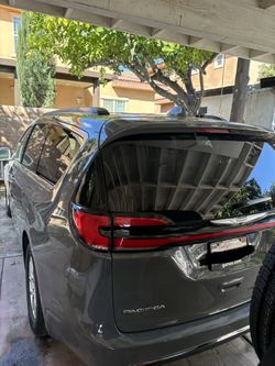 2022 Chrysler Pacifica