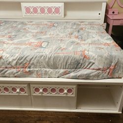 Full Size Bedroom Set