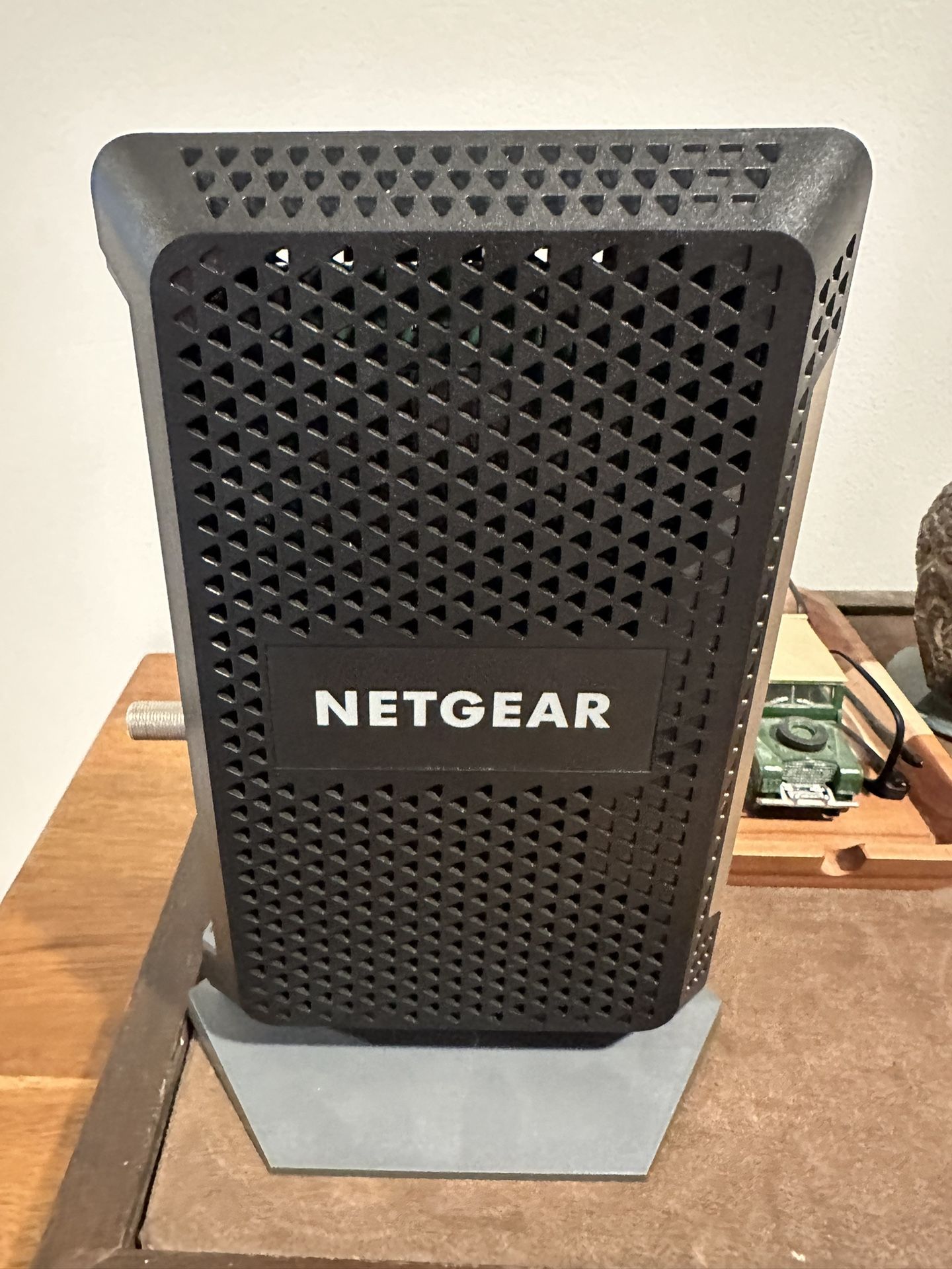 Nether Cm1000 Cable Modem