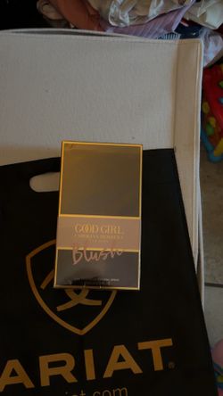 Carolina Herrera blush