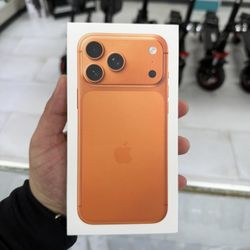 iPhone 17 Pro Max Unlocked 512GB! Finance For $50 Down Payment!