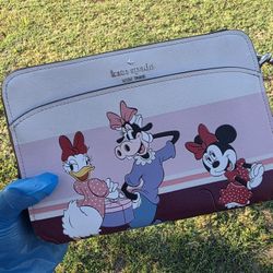 ✨ Rare Disney x Kate Spade "Clarabelle & Friends" Bag ✨